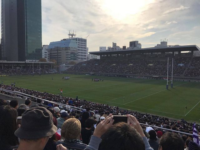 ������B�������đւ����͂�����ŊJ�ÁB_�����{���O�r�[��