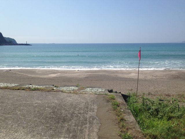 ���̊����獶���C������B�E�͔g�������A�T�[�t�B�����y���ނ��Ƃ��ł��܂��B_���ÊC������