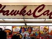 䂳Hawk`s  Cafe̓eʐ^1