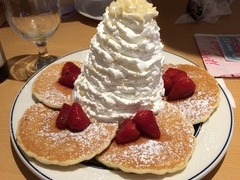 Eggs 'n Things slXւ̓eʐ^1