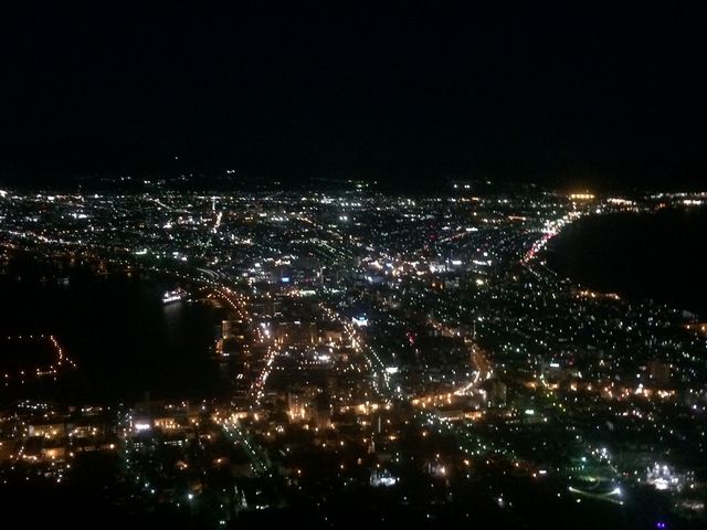 ���Ԃɕ��т���ƍőO��ŎB�e���܂����B���ۂɂ͂����Ɛ��������Y��ł��B_���َR�W�]��