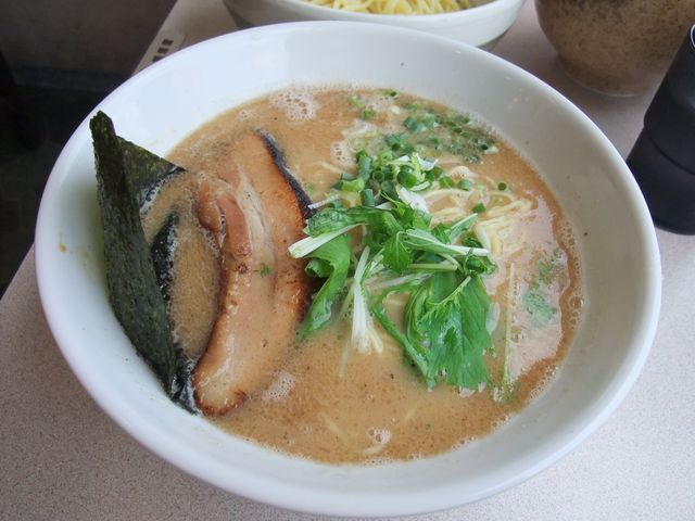 ekkô[߂ ȂԂ̓eʐ^1