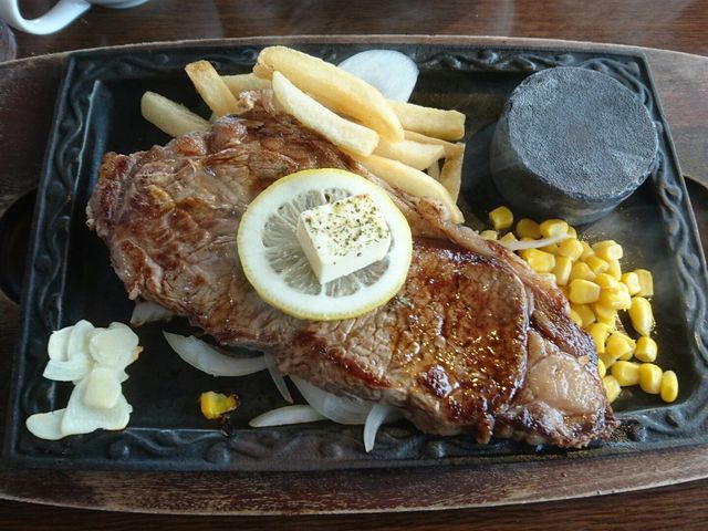 ̃Xe[Lƃno[Ô` ؓX̓eʐ^1