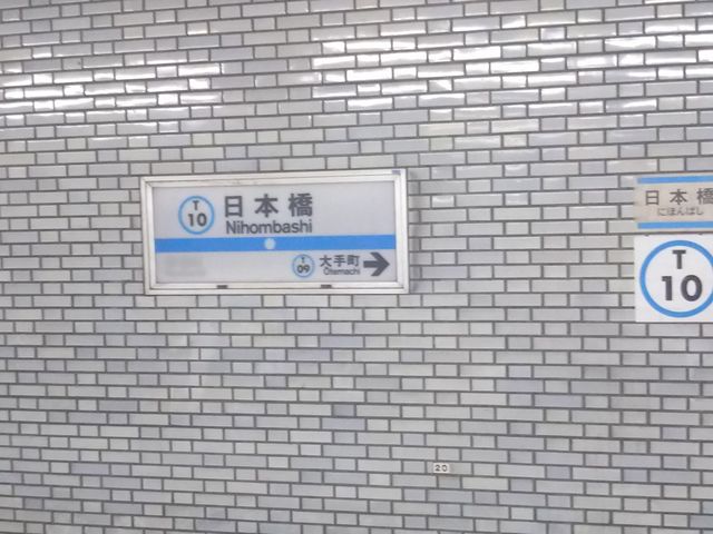 �������g�������� ���{���w_�������g�������� ���{���w