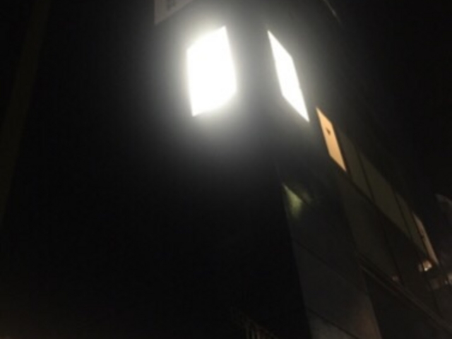 �����I�ȃr���̒��ł��B_TOTO�M�������[�E��