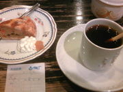 �ӂ������񂳂�̌Ð�������X �x�͑䉺�X�̓��e�ʐ^2