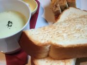 񂯂񂳂̈ɉEqT IYEMON SALON KYOTO̓eʐ^1