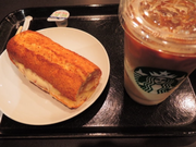 �ӂ�����񂳂�̃X�^�[�o�b�N�X�E�R�[�q�[ �_�c���쒬2���ړX�̓��e�ʐ^1