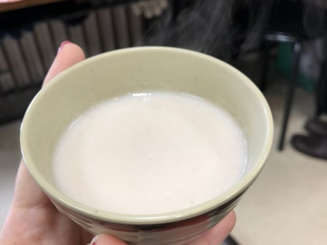 ���X�ł͊Î���U�镑���Ă���܂��B�����B_�`����