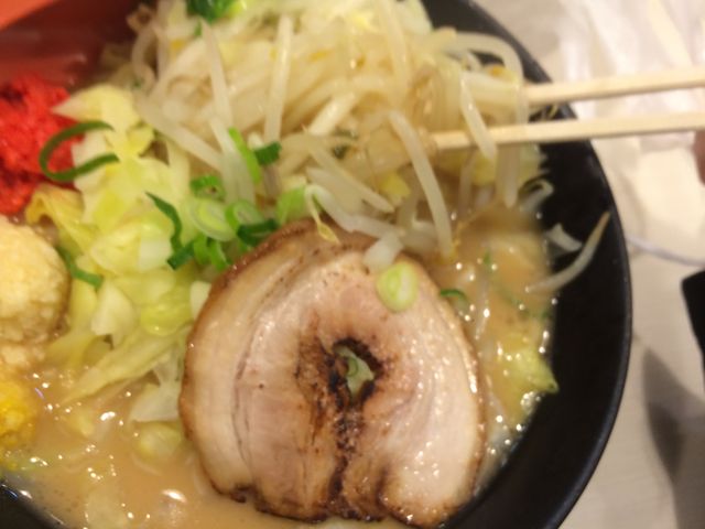 takõS YOKOHAMA̓eʐ^1