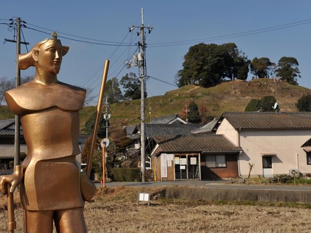 �ӂ��Ƃɂ̓��j�������g���B�E���ɌÕ�_���R�Õ�