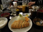 LOTTY̑nHQ TONTON̓eʐ^1