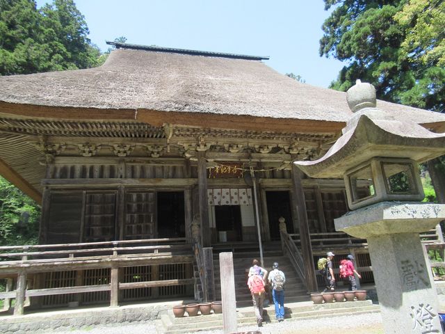 �{��_�q����