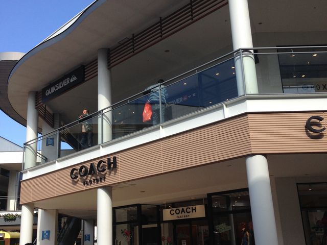 �u�����h�X_�O��A�E�g���b�g�p�[�N ����