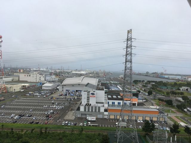 �ϗ��Ԃ���̒���_�O��A�E�g���b�g�p�[�N ���`