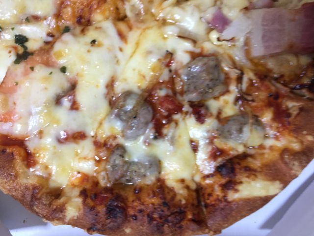 |CR̃sUEgp[eB[RȓX̓eʐ^1