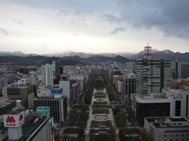 �ォ�猩��D�y�s��_�����ۂ�e���r��