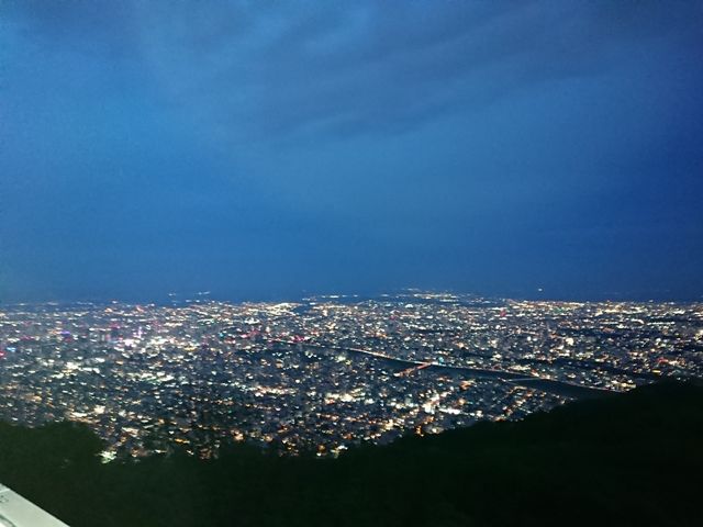 ��i���ƂĂ����ꂢ�ł�_������R���[�v�E�F�C