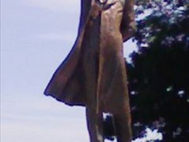 �N���[�N���m_�����ۂ�r���u�W�]��