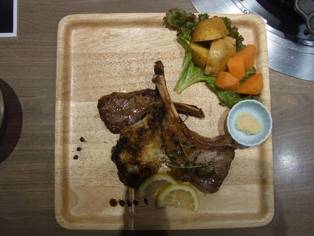 {XIWĩZbgB́A̓ł͏ĂAX̉ŏĂꂽ̂Ă܂B_WMXJ {X