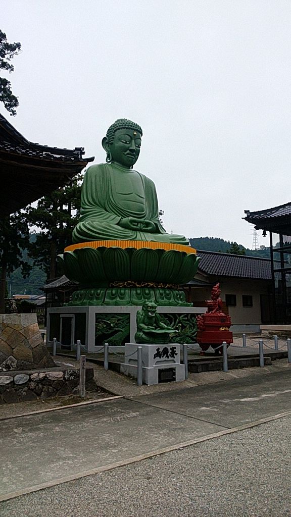 庄川大仏