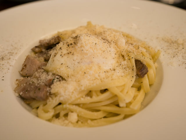 天美卵と自家製ベーコンのパスタ_大江ノ郷自然牧場〜ココガーデン