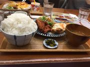 ݂邳Cafe&Dining Sui gLn 킳^EX̓eʐ^1