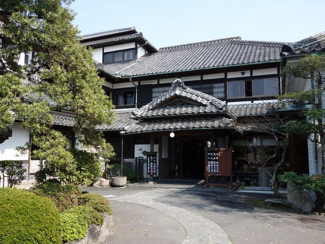 ق̐ʂłB_򗷊ٖȉ