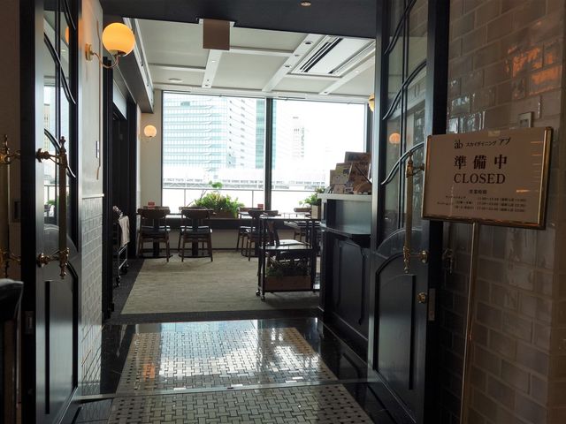 11������_�z�e���O�������B�A���