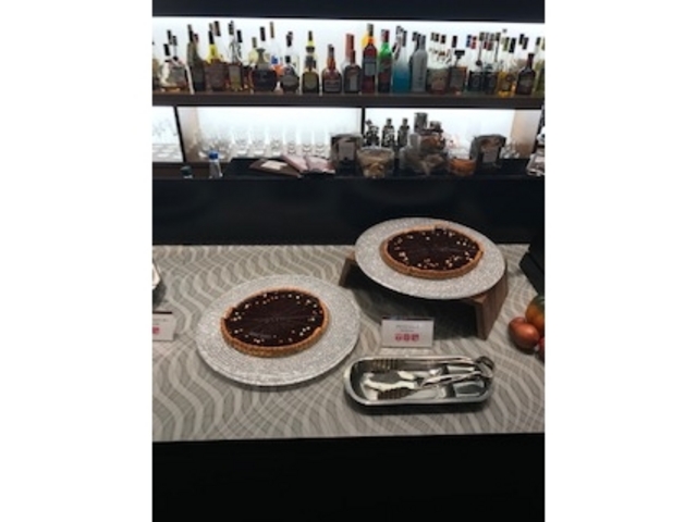 �`���R���[�g�^���g_�I���G���^���z�e���L��