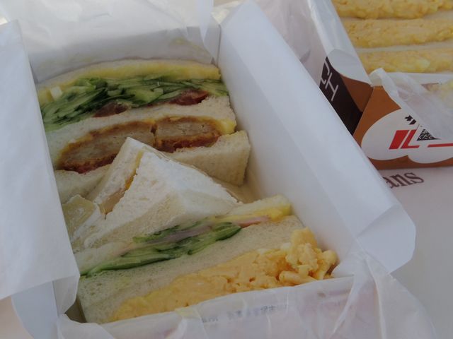 �t���[�c�T���h�̃Z�b�g�͗①����Ă��đS�̓I�ɗ₽�������ł��c_�T���h�E�C�b�`�@���}��