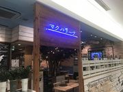 SHINHawaiian Food&Deli }Nn[i̓eʐ^1