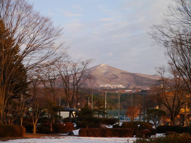 �������猩��P�_�R_�a������