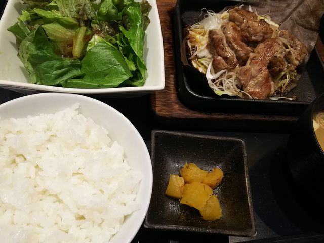 ւ̋{藿  OtgX̓eʐ^1