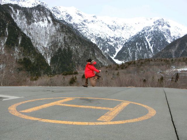 �w���|�[�g�Ŗk�A���v�X�o�b�N�ɃW�����v�I_�k�A���v�X�勴