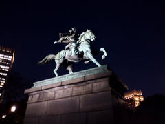 日本を代表する騎馬像 - 楠木正成銅像のクチコミ - じゃらんnet