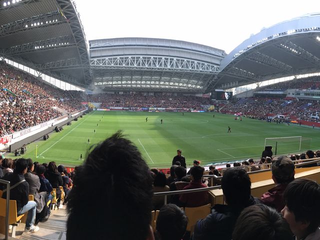 ���R�Ȃł�_�m�G�r�A�X�^�W�A���_��