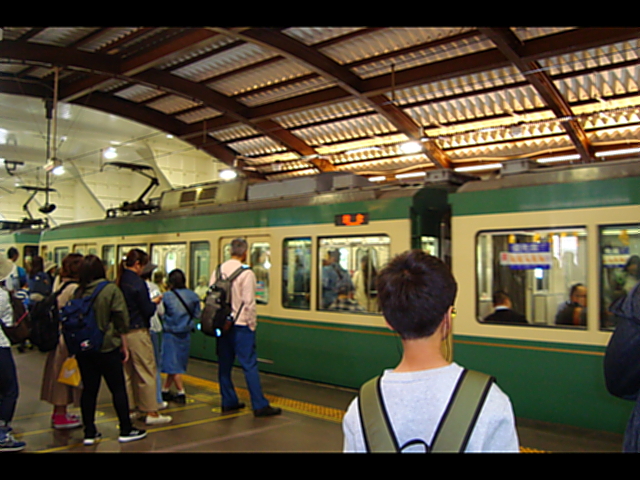 ����w�͋󂢂Ă����B_����w