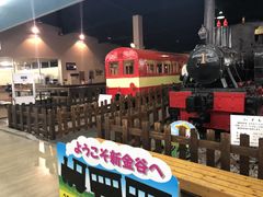 �v���U���R�i���R�~���[�W�A���j�̎ʐ^1