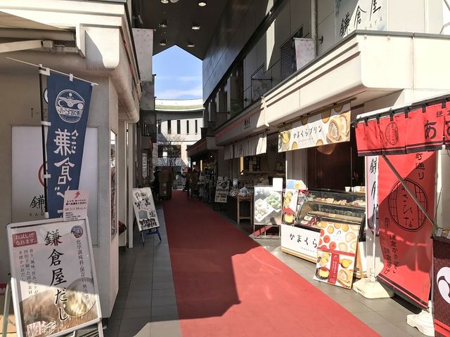 O牜܂őSi-ZAqA牜ɐi݂܂_܂