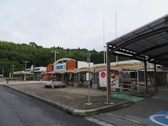 L̉T[rXGAijւ̓eʐ^1