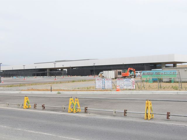 �אڐV�����{��_���̉w���c����