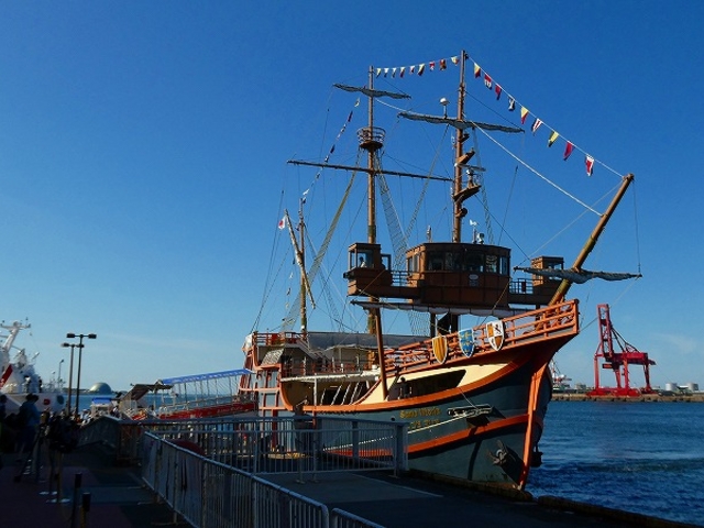 ���s�E�`��E�V�ێR�ݕǁE�T���^�}���A��_�V�ێR�}�[�P�b�g�v���[�X