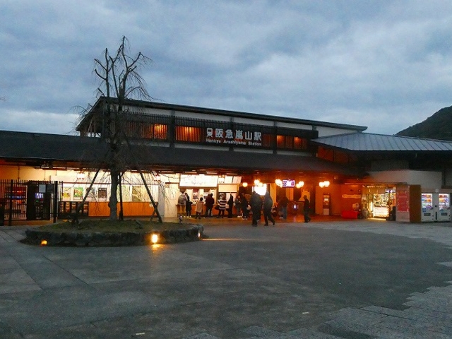 ���s�s�E�E����E���R_���R