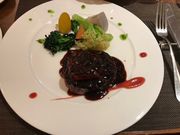 �߂�����̃t�����`���X�g����QuatreVingts�L���g�����@���̓��e�ʐ^1