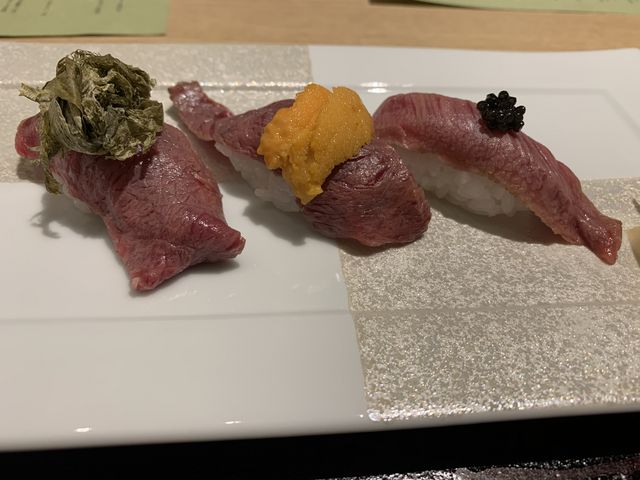 YUKǍaH B ᎟Y iwOX̓eʐ^1