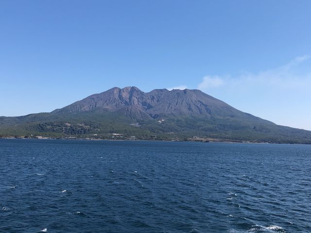 フェリーから見た桜島_国民宿舎レインボー桜島