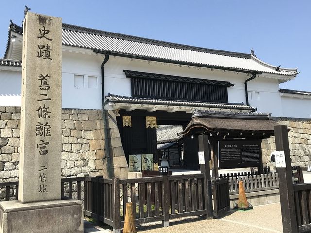 �j�� ����𗣋{ �����_����铌����