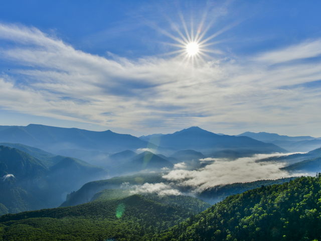 ���x���[�v�[�E�G�C����̉_�C_���R�w�_���E���x���[�v�E�F�C