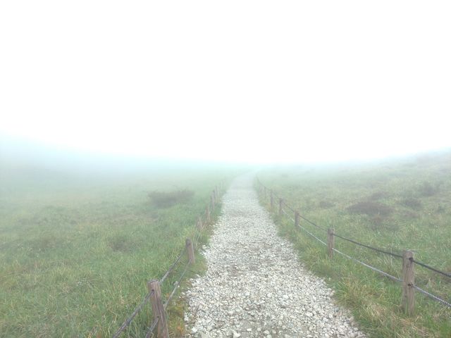 ���[�v�E�F�C�ŎR���܂ďオ��A�������{�֌����������ł��B�O�������Ȃ��قǂł������A�_��I�ł����B
_��P�x